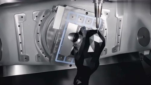 机械艺术之巅 五轴联动数控机床与动物小黑熊的联达传奇